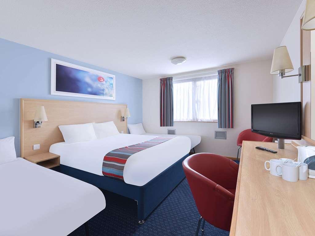 Travelodge Aberdeen Central Удобства фото